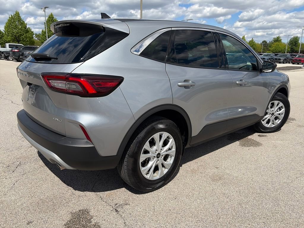 Used 2024 Ford Escape Active AWD/4WD image 7