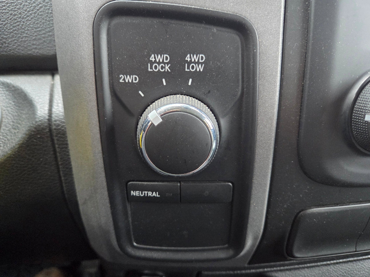 Used 2014 RAM 1500 Express image 15