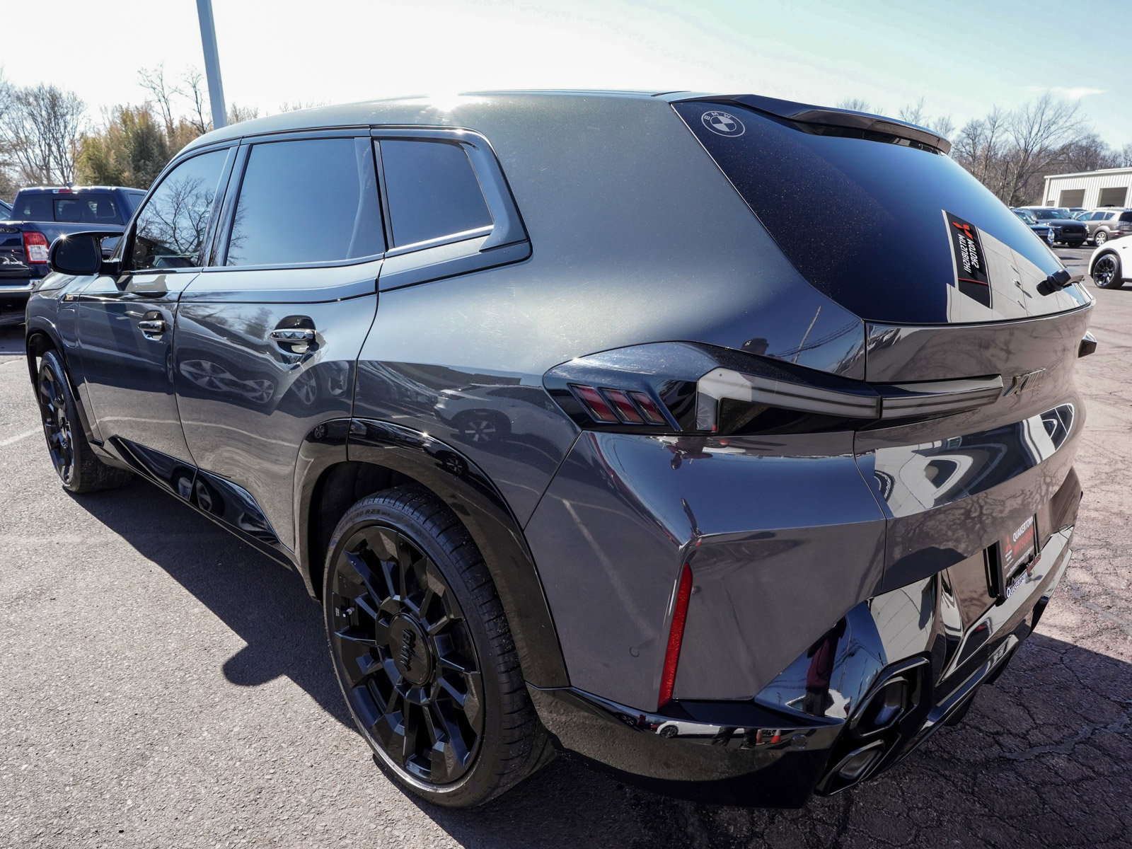 Used 2025 BMW XM image 4