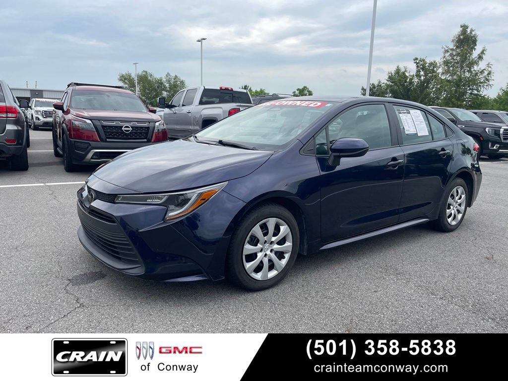Used 2024 Toyota Corolla LE FWD image 1