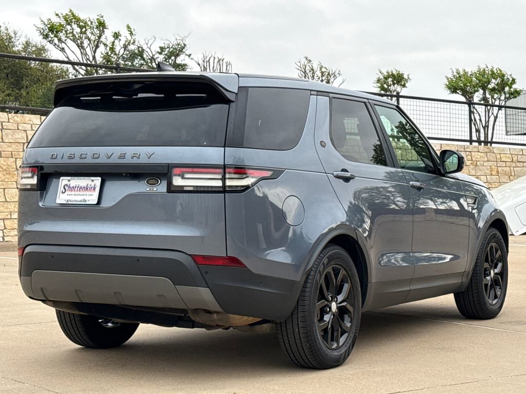 Used 2019 Land Rover Discovery SE AWD/4WD image 8