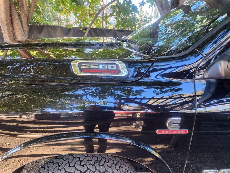 Used 2022 RAM 2500 Limited w/ Safety Group image 4