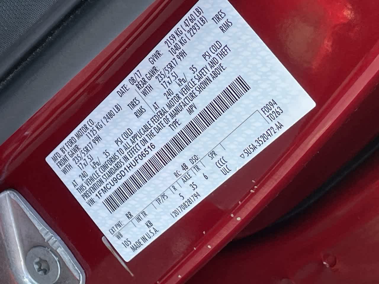 Used 2017 Ford Escape SE w/ Equipment Group 201A AWD/4WD image 29
