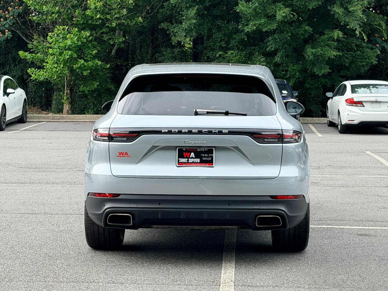 Used 2021 Porsche Cayenne AWD/4WD image 5