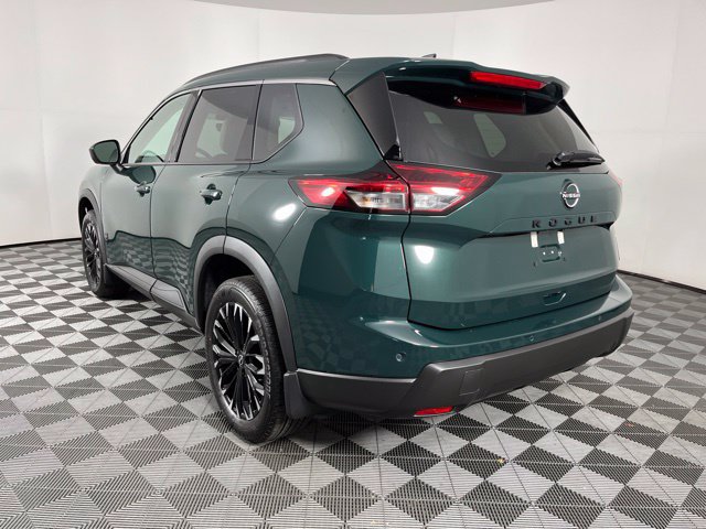 New 2026 Nissan Rogue Dark Armor FWD image 8