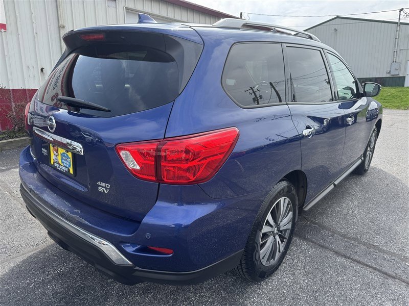 Used 2019 Nissan Pathfinder SV AWD/4WD image 8