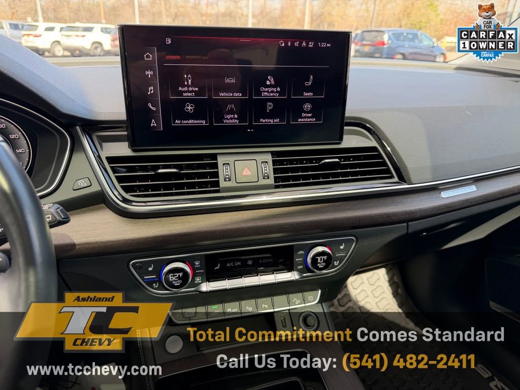 Used 2021 Audi Q5 e Prestige w/ Prestige Package image 19