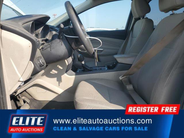 Used 2017 Ford Escape SE image 13