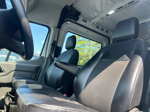 Used 2021 Ford Transit 250 Medium Roof RWD image 3