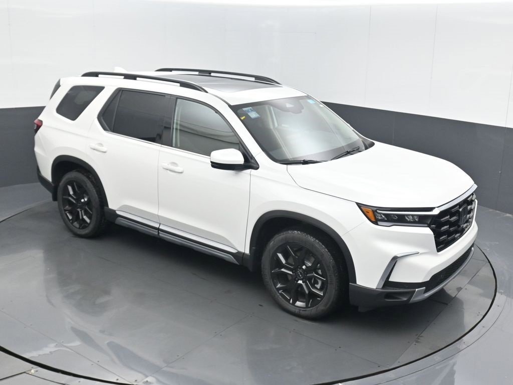 New 2025 Honda Pilot Touring image 27