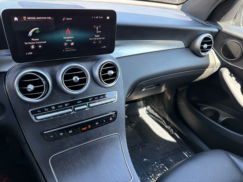 Used 2022 Mercedes-Benz GLC 300 4MATIC image 24