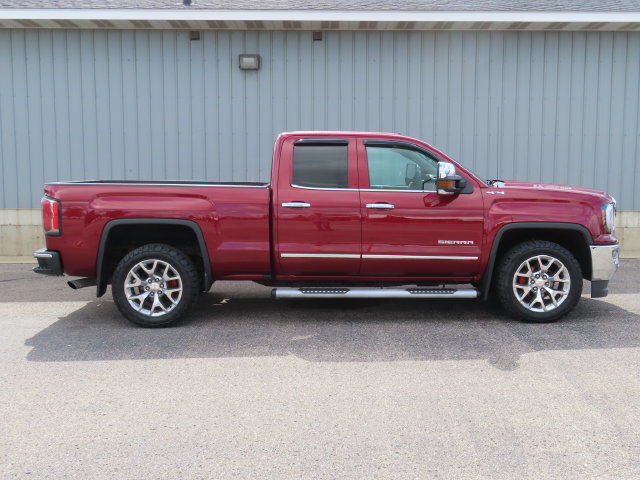 Used 2017 GMC Sierra 1500 SLT w/ SLT Premium Package AWD/4WD image 3
