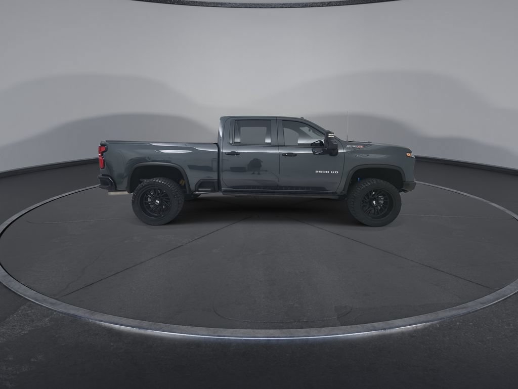Used 2025 Chevrolet Silverado 2500 ZR2 w/ Technology Package AWD/4WD image 9