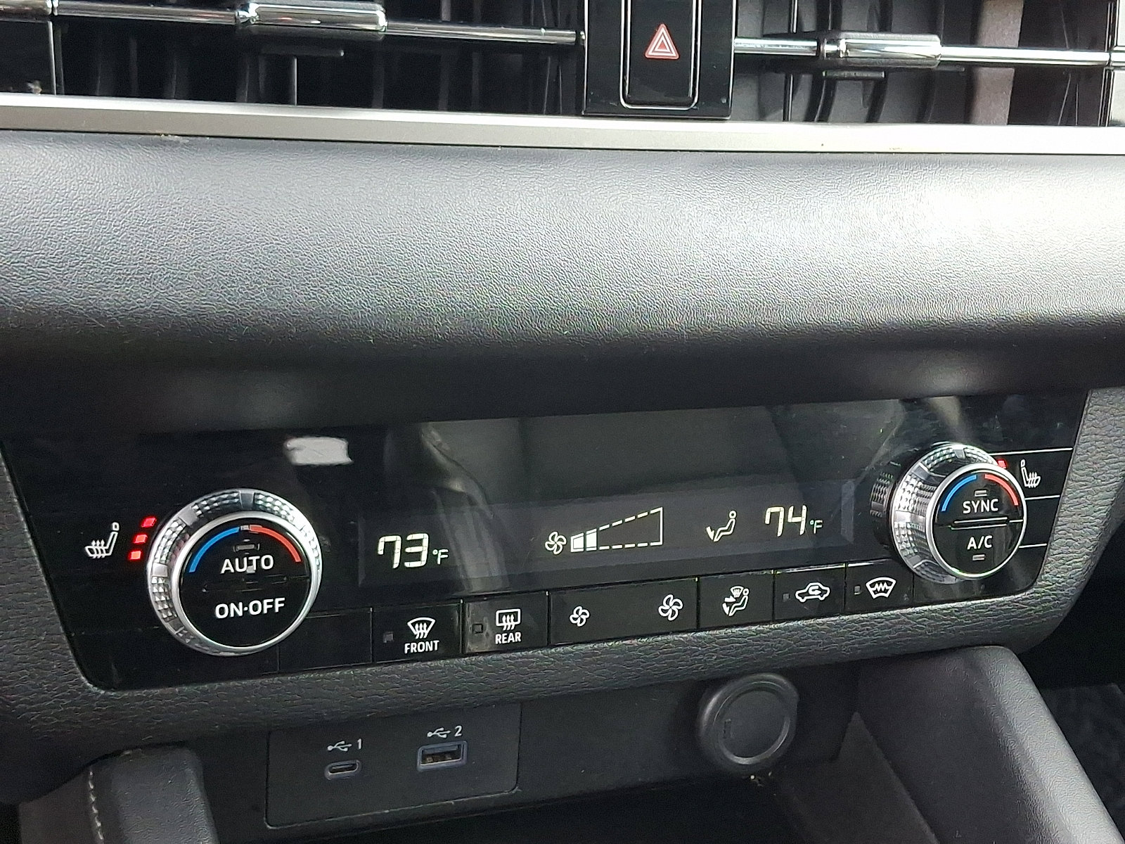 Used 2023 Mitsubishi Outlander SE image 15