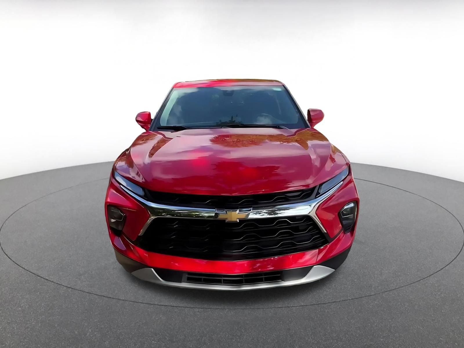 Used 2025 Chevrolet Blazer LT FWD image 4