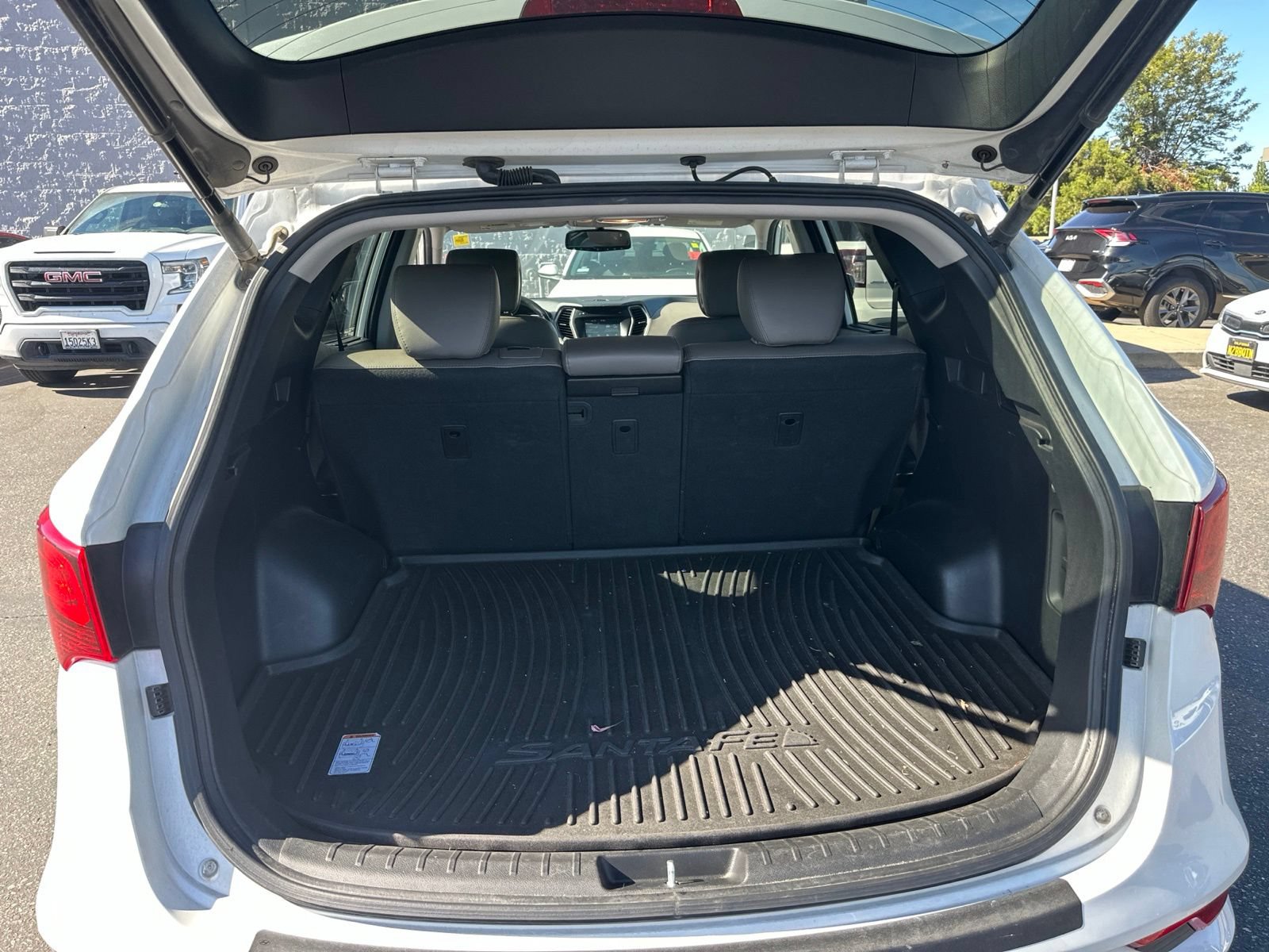Used 2017 Hyundai Santa Fe Sport FWD image 7