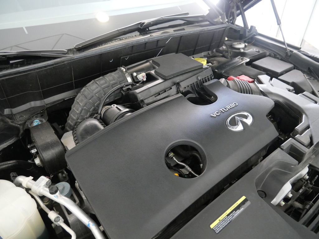 Used 2023 INFINITI QX55 Essential AWD/4WD image 11