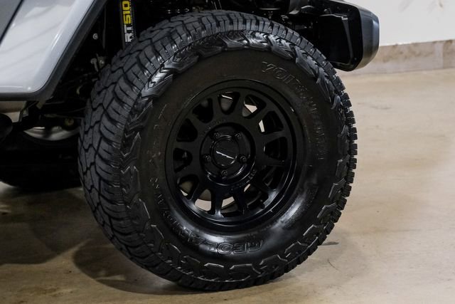 Used 2020 Jeep Gladiator Rubicon image 25