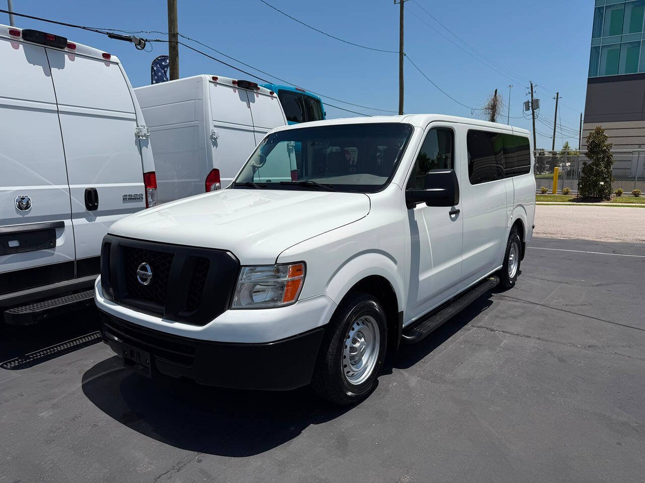 Used 2019 Nissan NV 3500 S RWD image 34