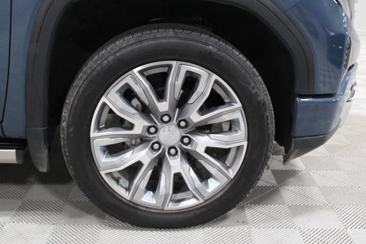 Used 2025 GMC Sierra 1500 Denali w/ Denali Reserve Package AWD/4WD image 46