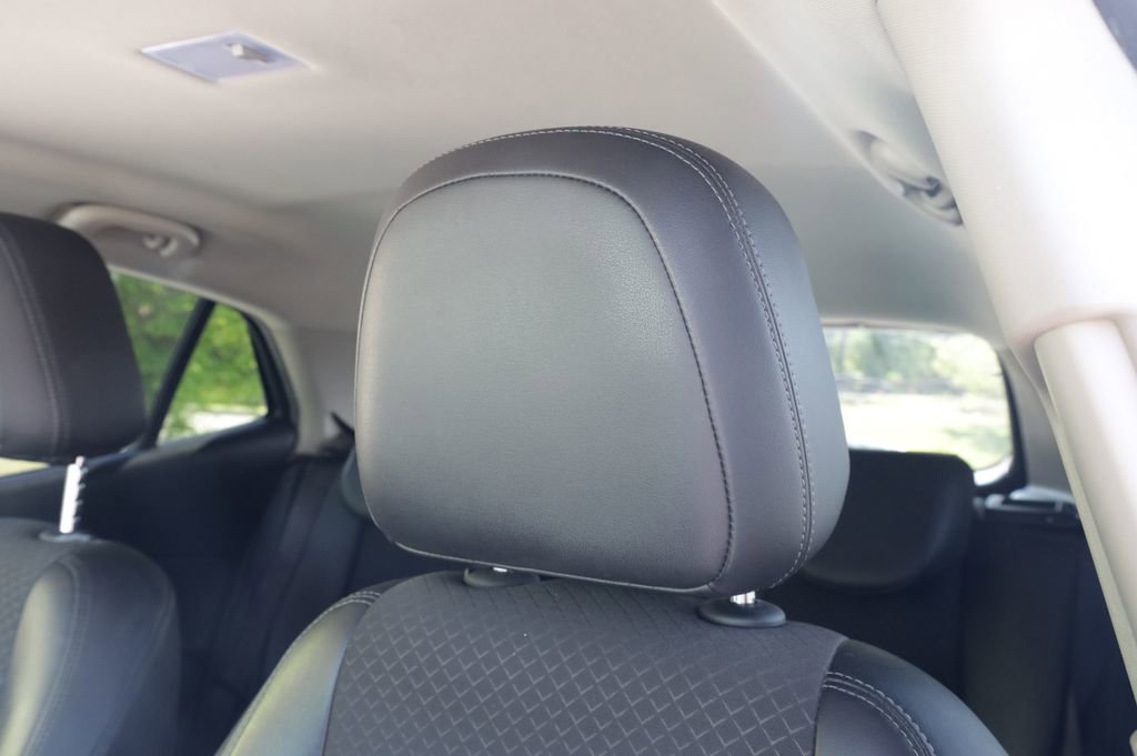 Used 2019 Buick Encore Preferred w/ Safety Package image 17