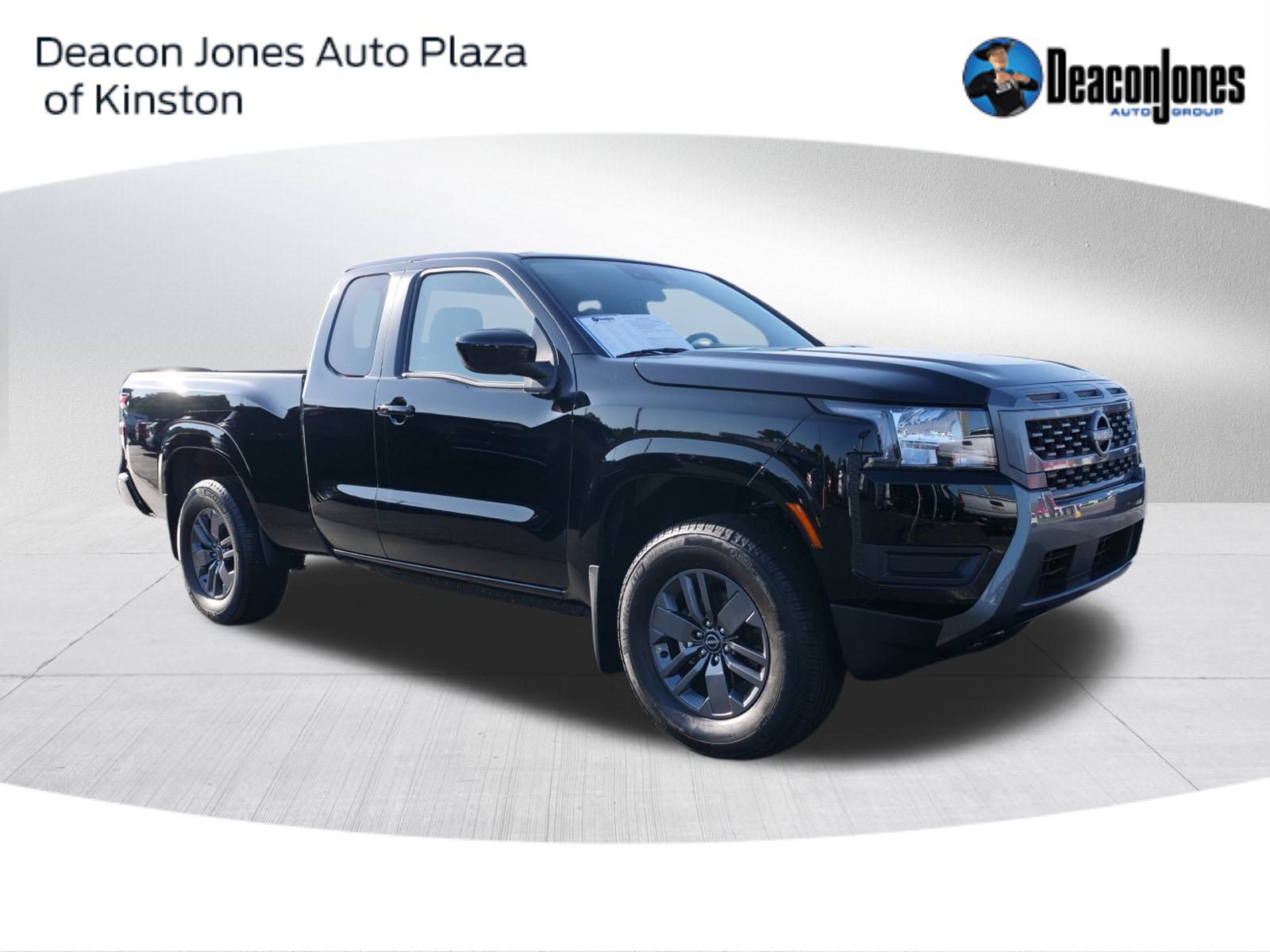 Used 2025 Nissan Frontier SV