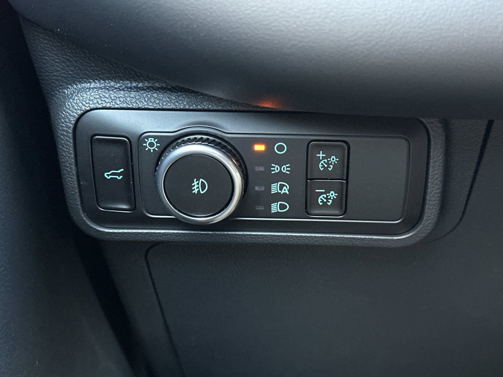 New 2026 Ford Explorer ST w/ Sun And Sound Package image 34