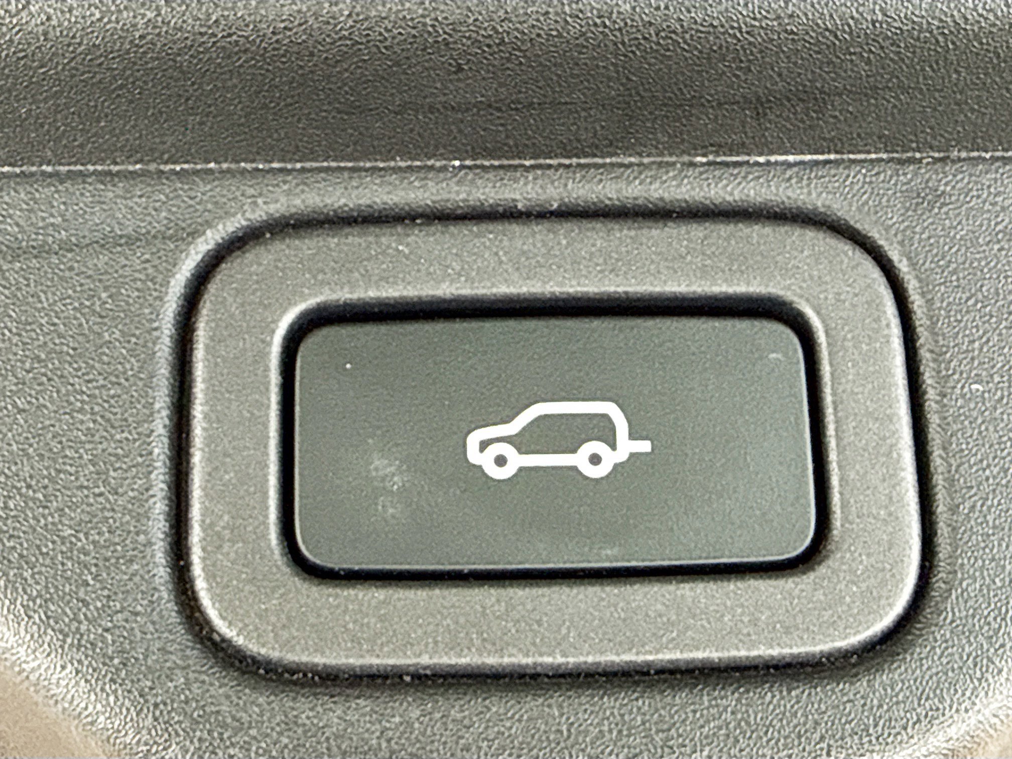 Used 2019 Land Rover Range Rover Long Wheelbase Supercharged image 12