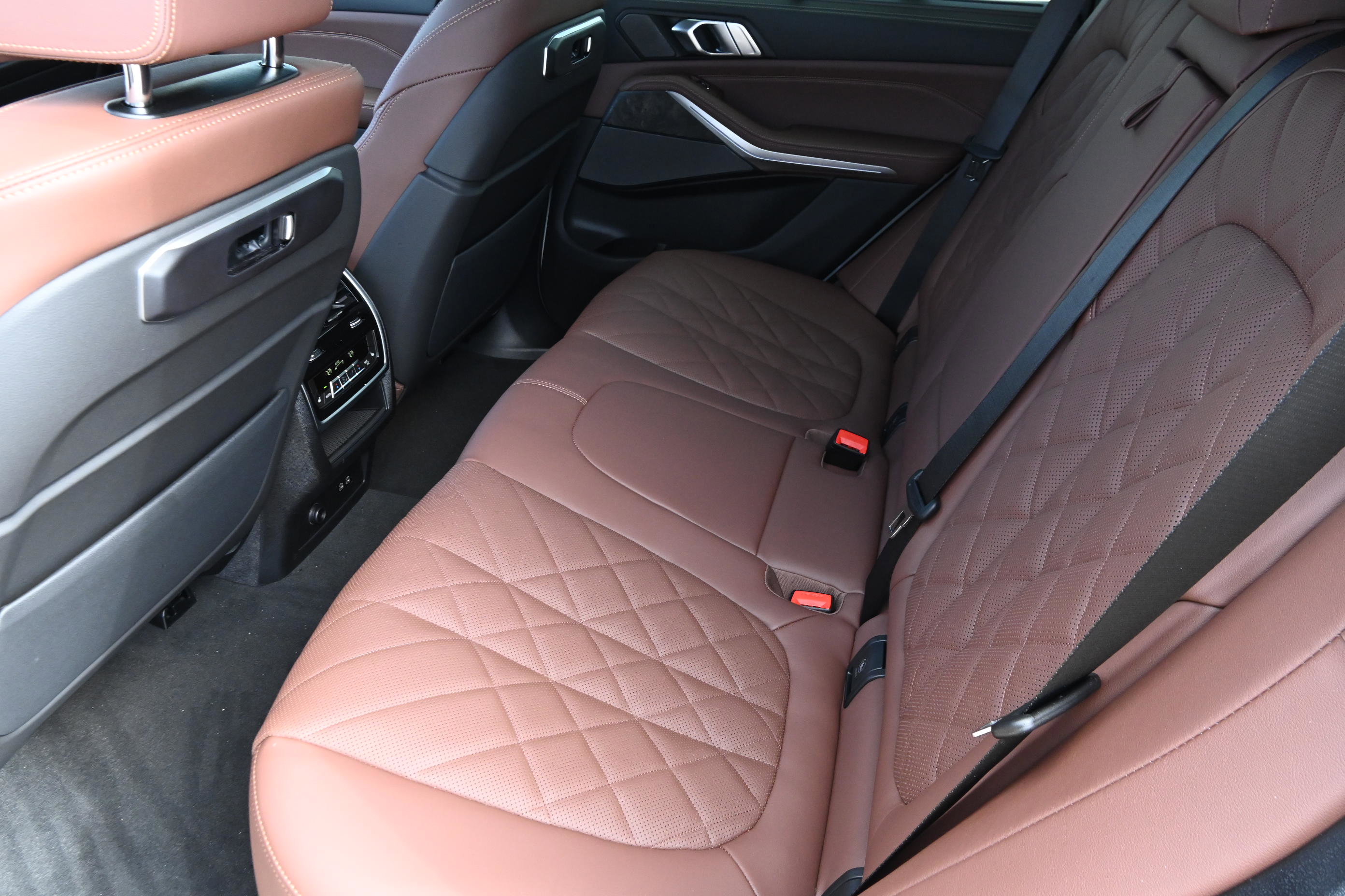 New 2026 BMW X5 xDrive40i AWD/4WD image 10