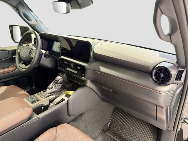 Certified 2025 Toyota Land Cruiser image 24