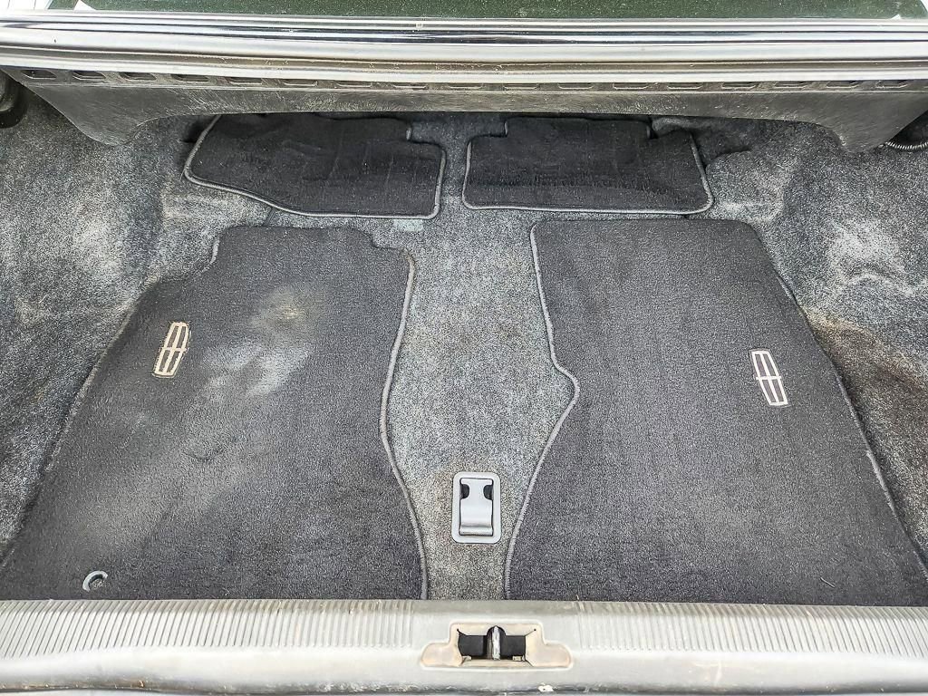 Used 2000 Lincoln LS RWD image 18