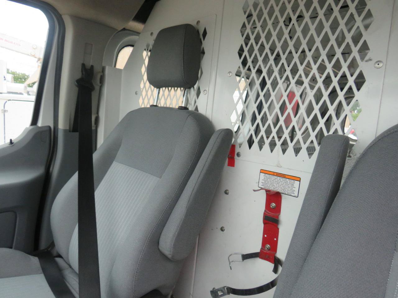 Used 2015 Ford Transit 250 130 Low Roof w/ Exterior Upgrade Package RWD image 16