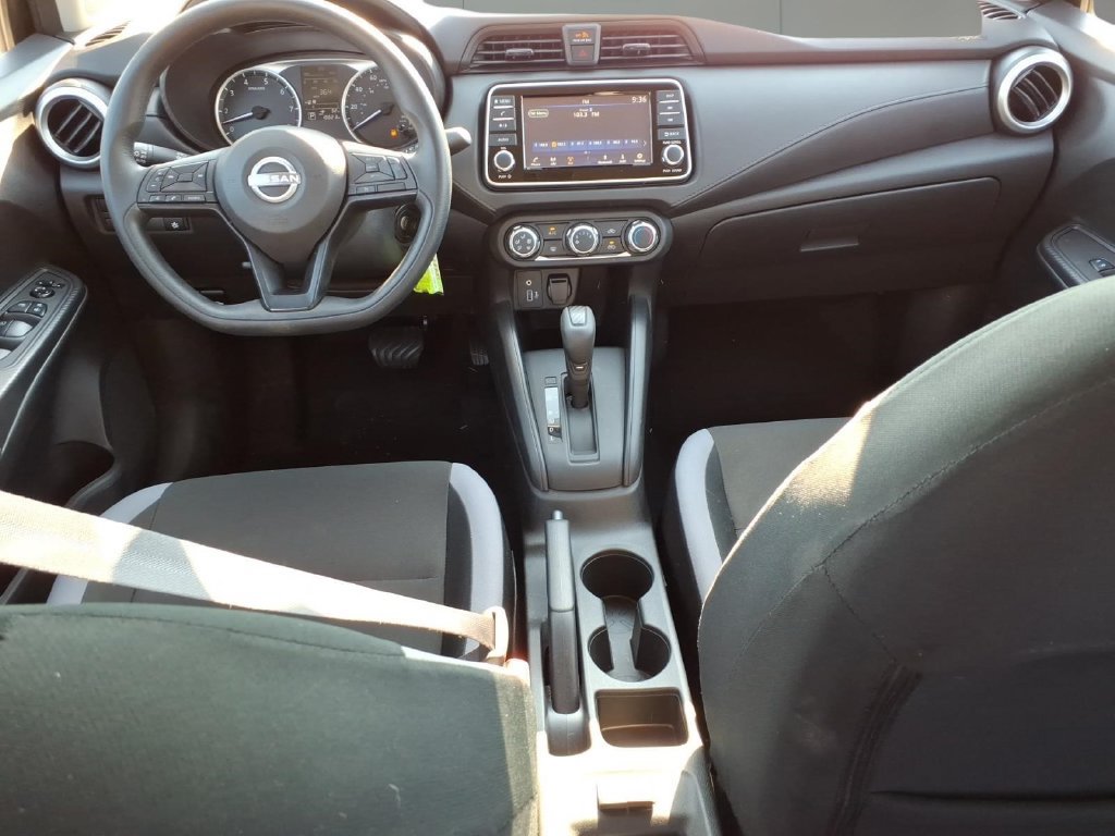 Used 2025 Nissan Versa S w/ S Plus Package FWD image 12