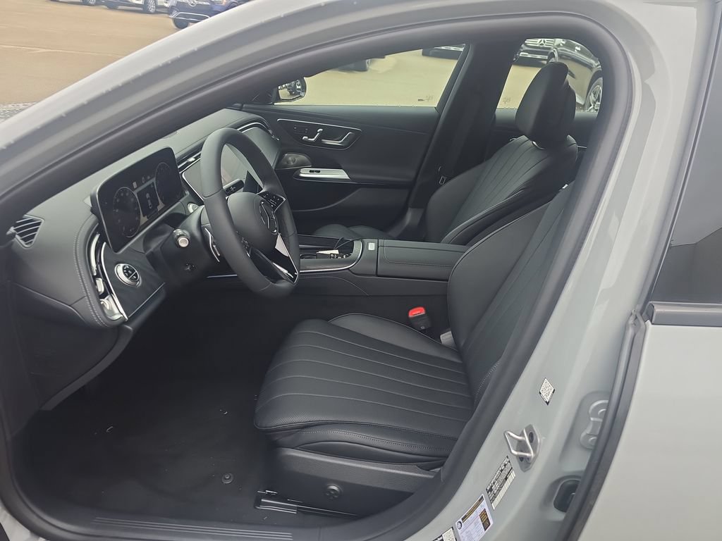 New 2026 Mercedes-Benz E 450 4MATIC Sedan image 9