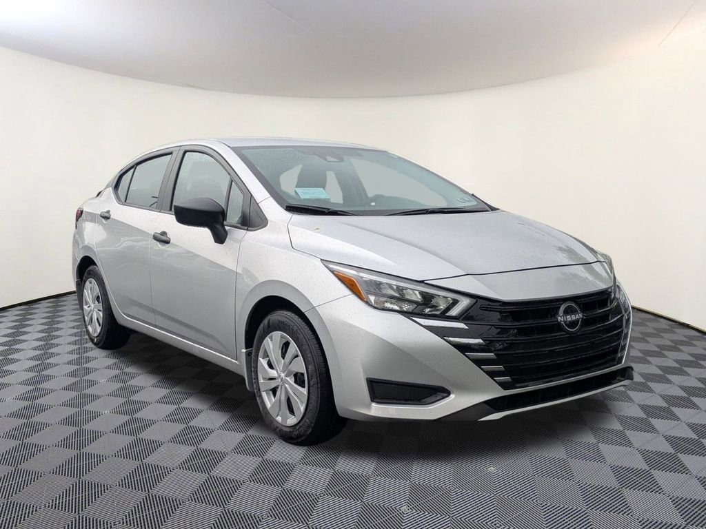 New 2025 Nissan Versa S w/ Trunk Package