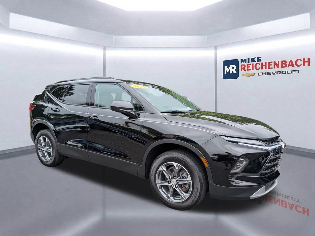 Used 2024 Chevrolet Blazer LT w/ Convenience Package FWD video 2