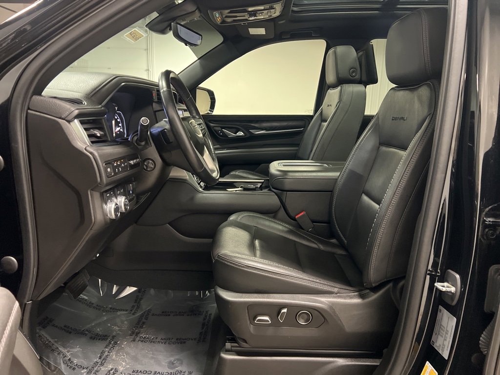 Certified 2021 GMC Yukon XL Denali w/ Denali Ultimate Package image 9