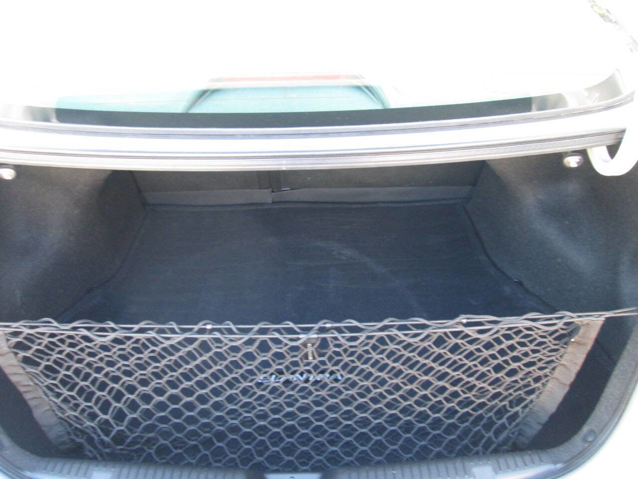 Used 2011 Hyundai Elantra GLS w/ Preferred Equipment Pkg 3 image 17