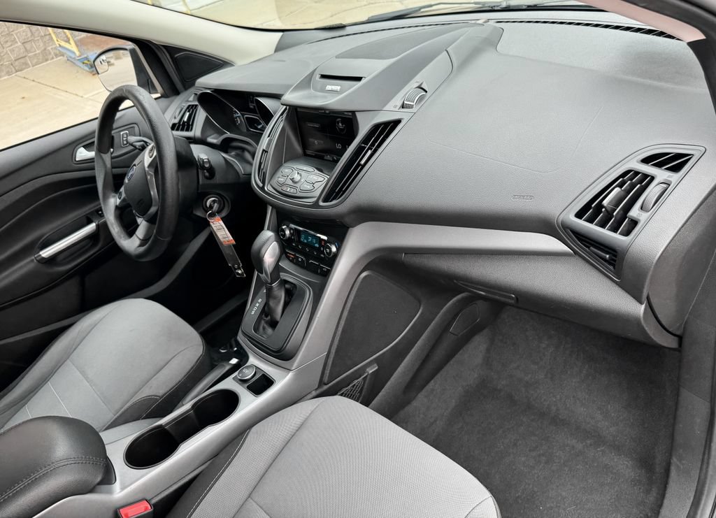 Used 2015 Ford Escape SE w/ Equipment Group 201A AWD/4WD image 29