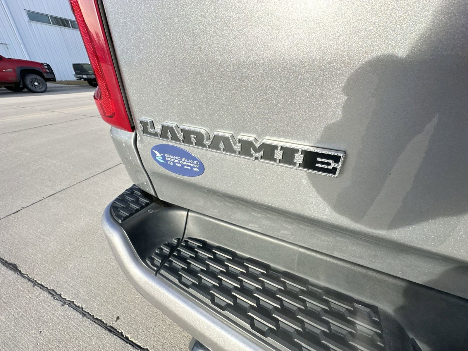 Used 2025 RAM 1500 Laramie w/ Sport Appearance Package AWD/4WD image 33