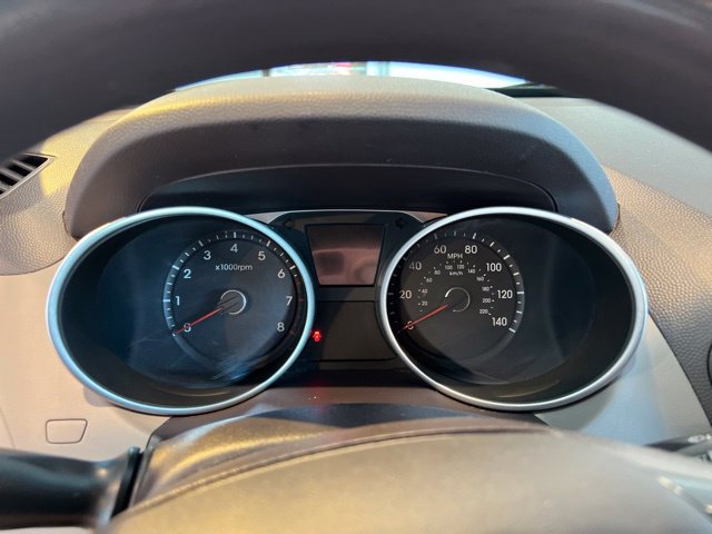 Used 2015 Hyundai Tucson GLS w/ Option Group 02 AWD/4WD image 17