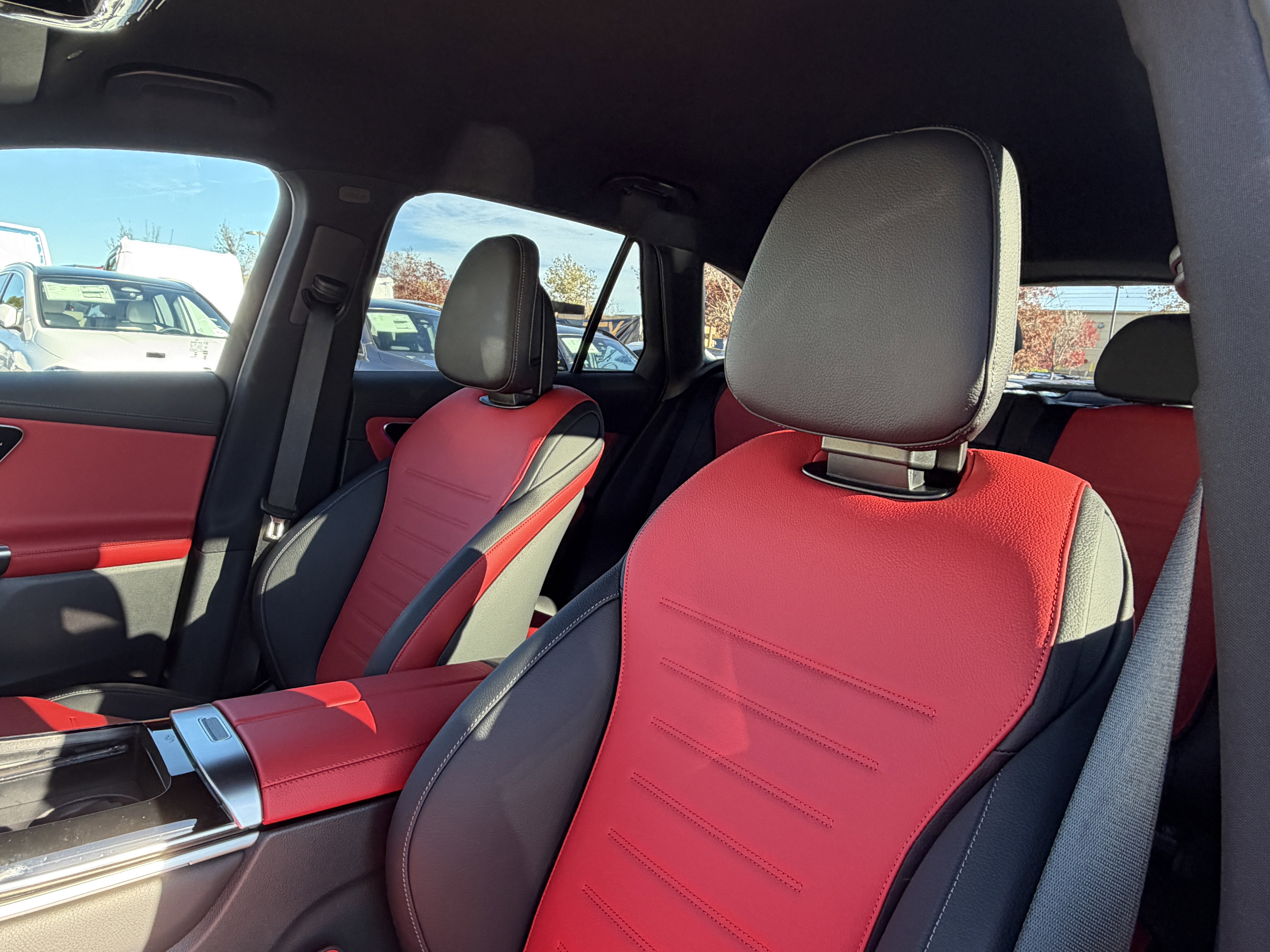 New 2026 Mercedes-Benz GLC 300 image 18