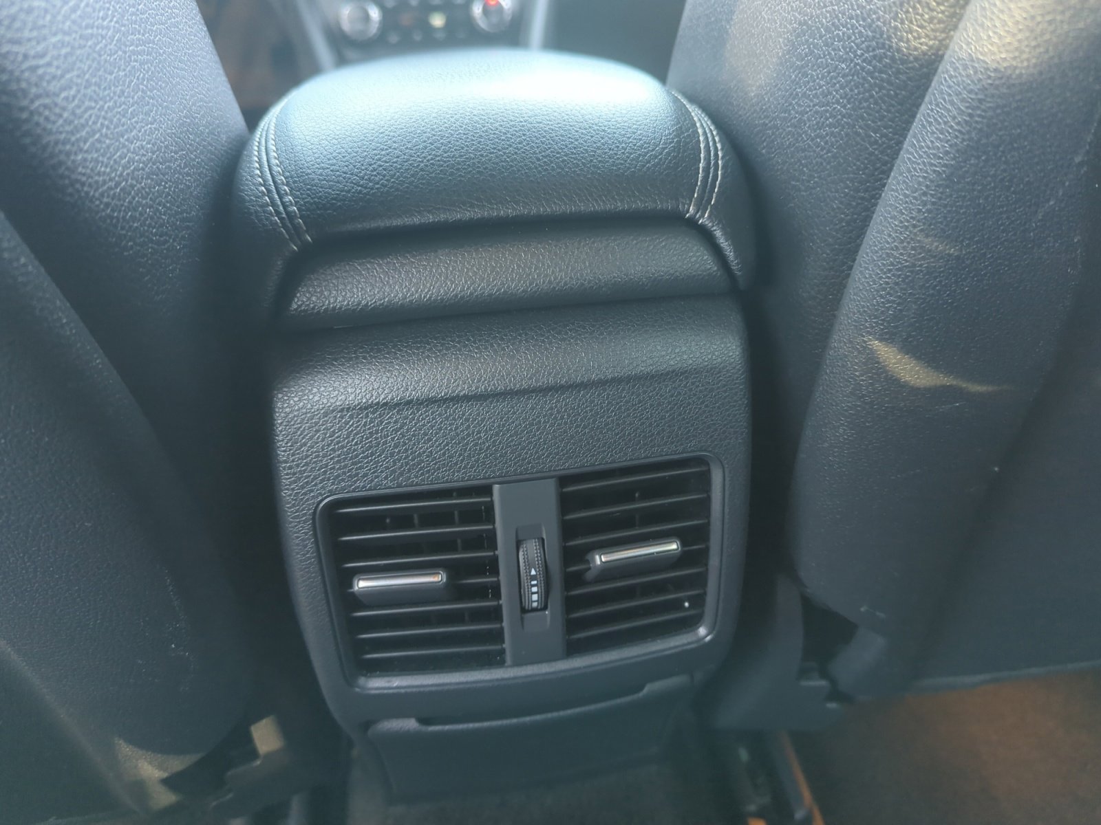 Used 2018 Mercedes-Benz GLA 250 w/ Convenience Package image 29