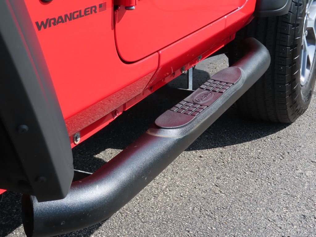 Certified 2024 Jeep Wrangler Sport AWD/4WD image 12