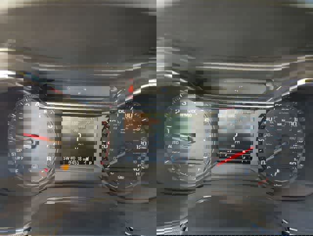 Certified 2022 Chevrolet TrailBlazer LT w/ Driver Confidence Package image 11