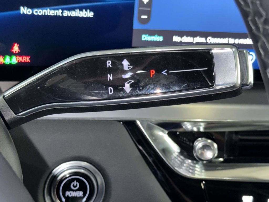 Used 2025 Cadillac Lyriq Sport AWD/4WD image 28