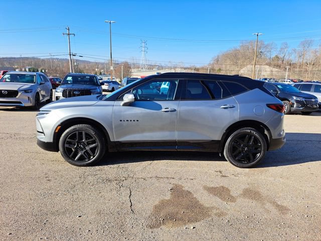 Used 2024 Chevrolet Blazer RS w/ Driver Confidence II Package image 2