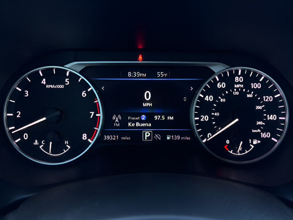 Used 2024 Nissan Sentra SV FWD image 14