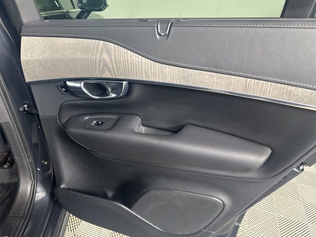 Used 2021 Volvo XC90 T8 Inscription w/ Climate Package image 22