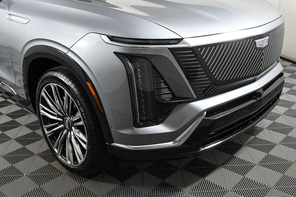 New 2026 Cadillac Vistiq Premium Luxury w/ LPO, Floor Liner Package image 39